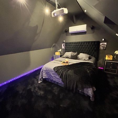 Magnifique Duplex Avec Jaccuzi, Sauna Et Cinema Room Privatif Fontenoy  Exteriér fotografie