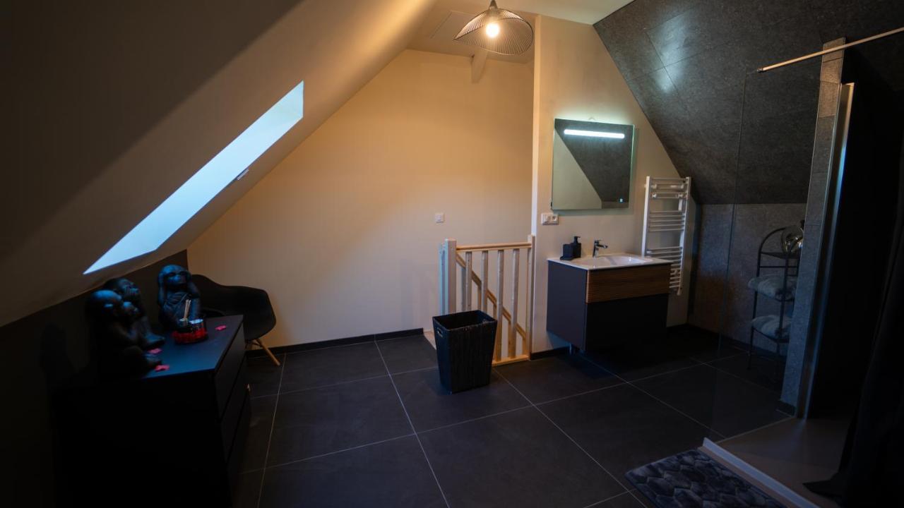 Magnifique Duplex Avec Jaccuzi, Sauna Et Cinema Room Privatif Fontenoy  Exteriér fotografie